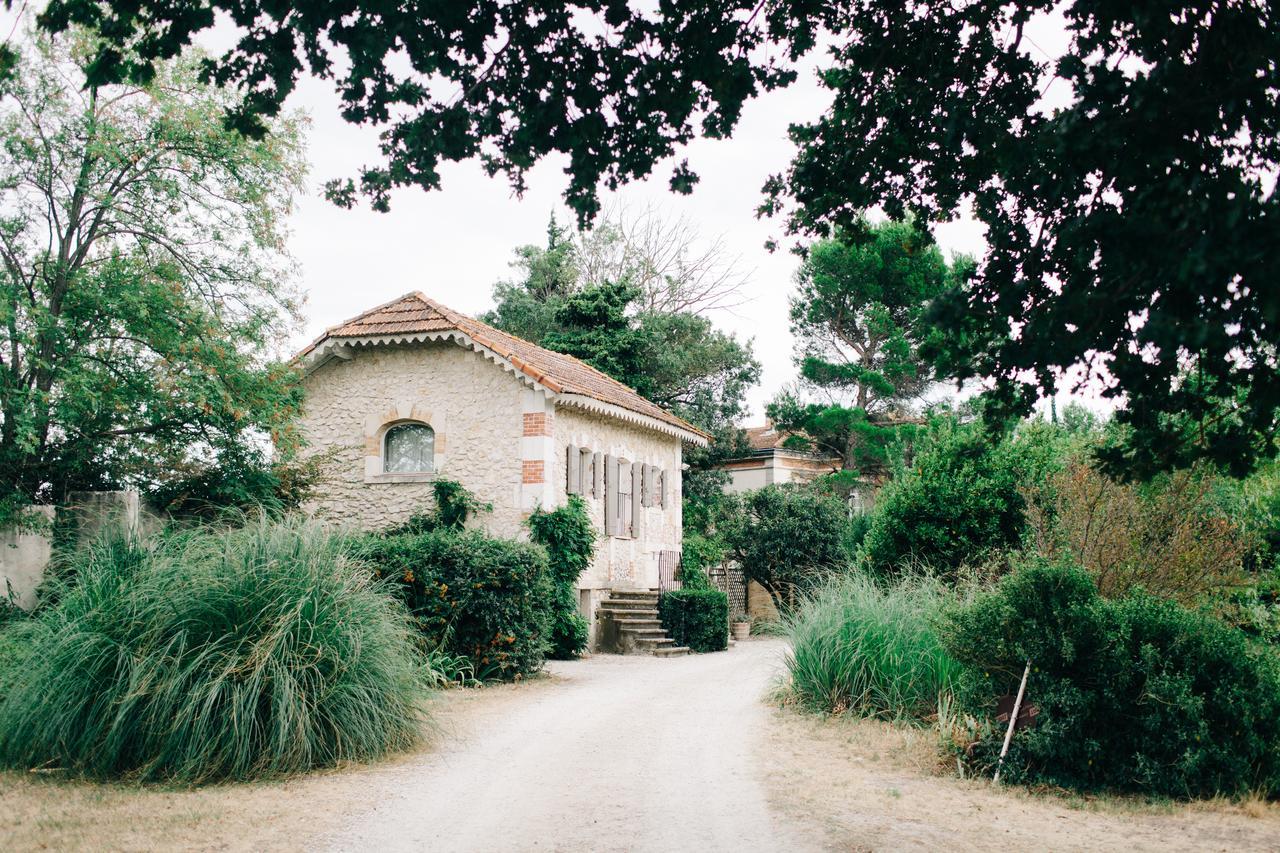 Mas D'Arvieux Cottage Tarascon Exterior photo